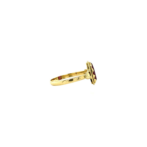 vintage Gouden ring met robijn 14 krt