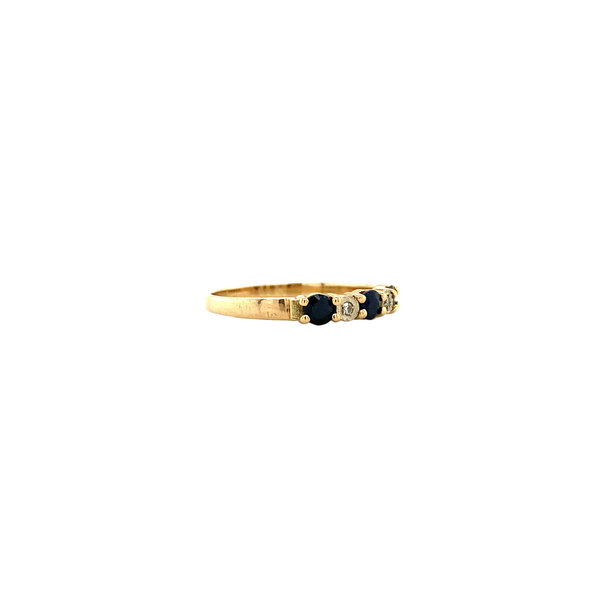 vintage Gouden ring met diamant en saffier 14 krt