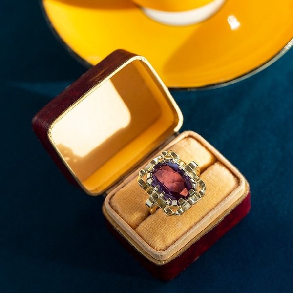 vintage Queen's ring 14 krt - Lavender Love