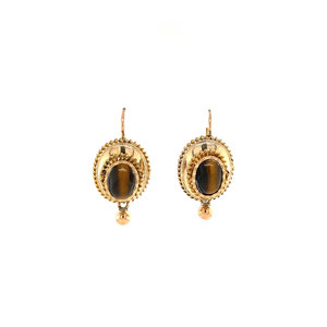 Gold earrings with tiger eye 14 krt