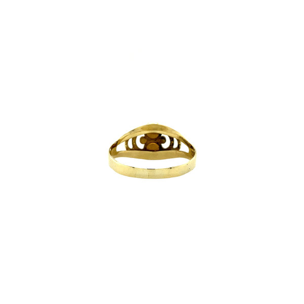 vintage Gold ring with garnet 14 crt