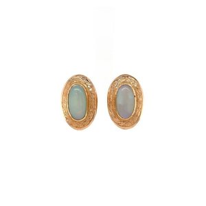 Rose gold ear clips with opal 18 krt