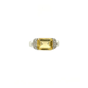 White gold ring with diamond and citrine 18 crt