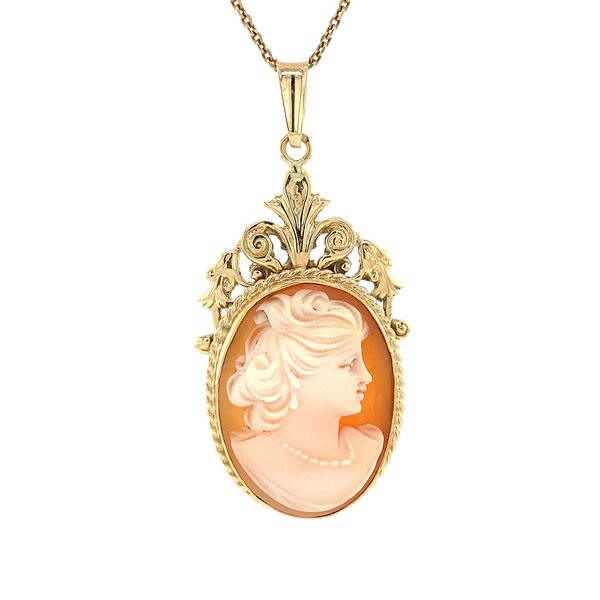 vintage Gold pendant with cameo 14 krt