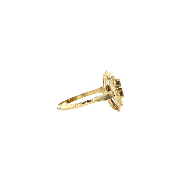 vintage Gouden ring met blauwe spinel 14 krt