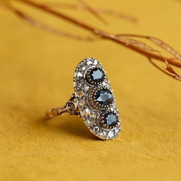 Antique princess hotsell ring