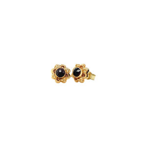 Gold earrings with garnet 14 krt