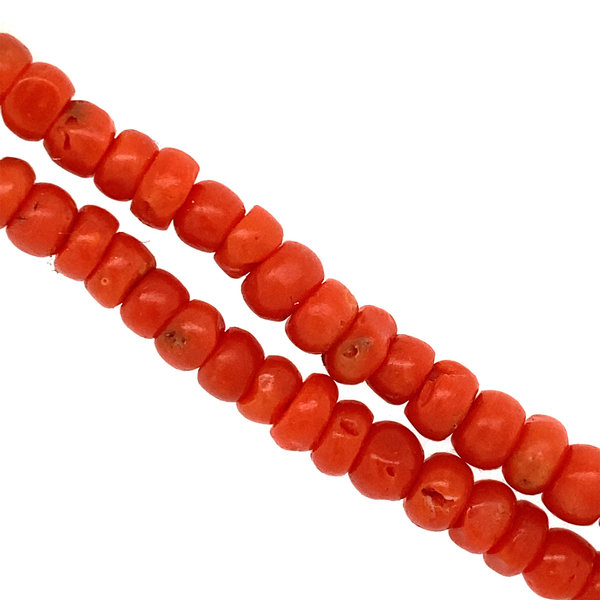 vintage Red coral necklace with gold decorative clasp 14 krt
