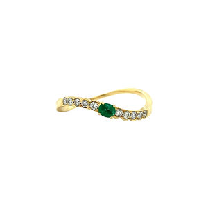 Gold strike ring with emerald and diamond 18 crt
