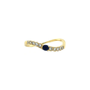 Gold strike ring with sapphire and diamond 18 crt