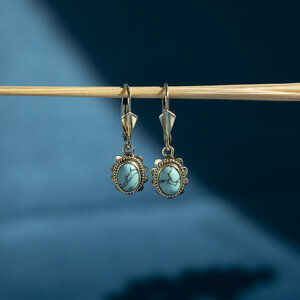 Gold earrings with turquoise 14 krt