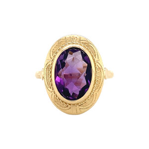 Gold ring with amethyst 14 crt