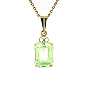 Gold pendant with green spinel 14 krt