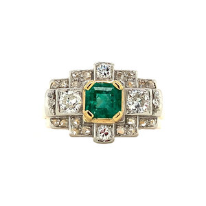 Gold ring with emerald and diamond 18 krt