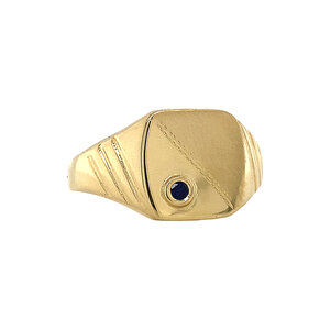 Gold signet ring with sapphire 18 krt