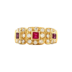 Gold ring with ruby and diamond 18 krt