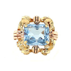 Gold ring with synthetic blue spinel 14 krt
