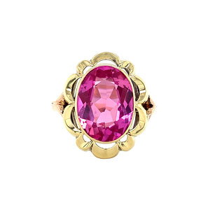 Gold ring with pink spinel 14 krt