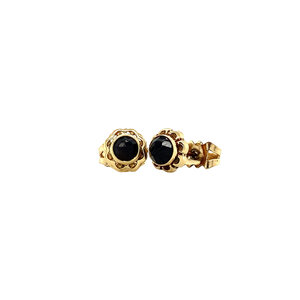 Gold ear studs with garnet 14 krt