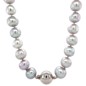 Pearl necklace with silver clasp 925