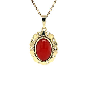 Golden pendant with blood coral 14 kt