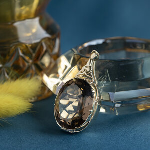 Gold pendant with smoky topaz 14 kt