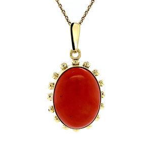 Gold pendant with blood coral 14 krt