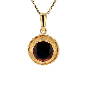 Gold pendant with garnet 14 kt