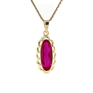 Gold pendant with ruby 14 krt