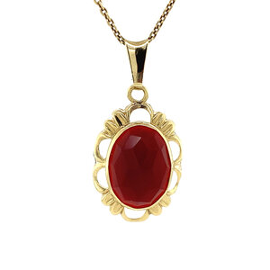 Gold pendant with carnelian 14 krt