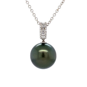 Gold pendant with diamond and pearl 18 kt