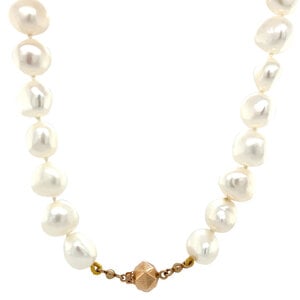 Pearl necklace with gold clasp 45 cm 14 krt