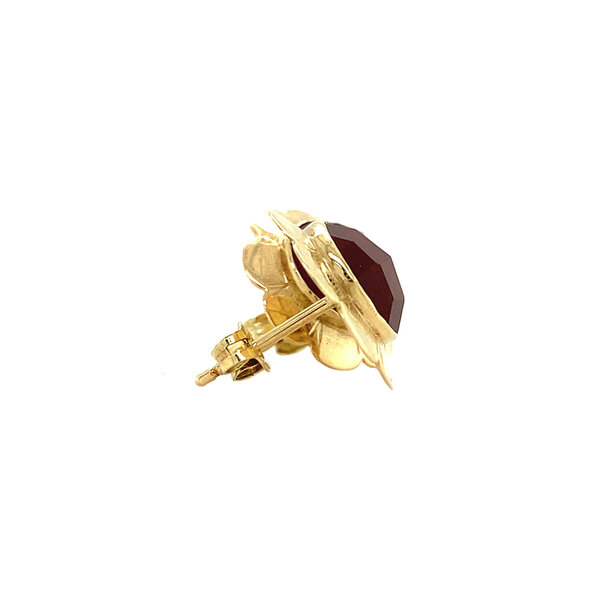 vintage Gouden solitair oorstekers met carneool 14 krt