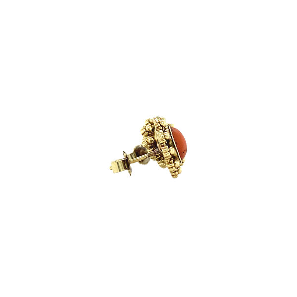 vintage Gold ear studs with blood coral 14 krt