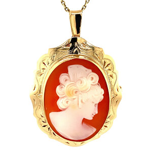 Gold pendant with cameo 14 krt