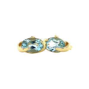 Gouden oorstekers met spinel 14 krt