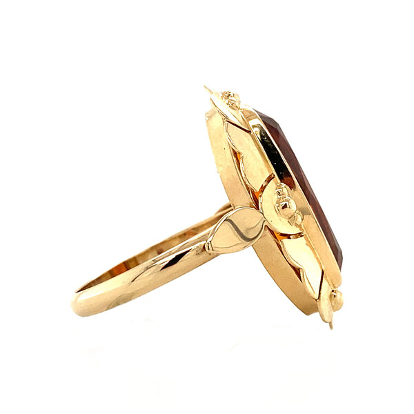 vintage Gouden ring met oranje saffier 14 krt