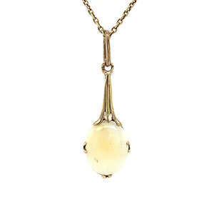 Gold pendant with opal 14 krt