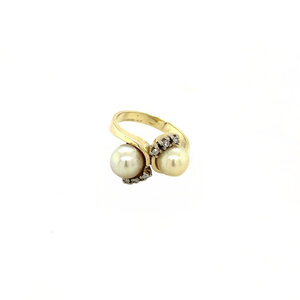 Gouden ring met diamant en parel 14 krt