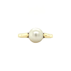 Gold ring with pearl 14 krt