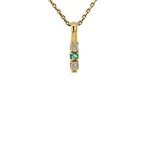 Gold pendant with emerald and diamonds 14 krt