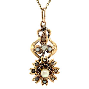 Gold pendant with seed pearl 14 krt