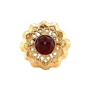 Gold ring with garnet 14 krt