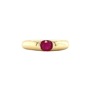 Gold ring with ruby 14 krt