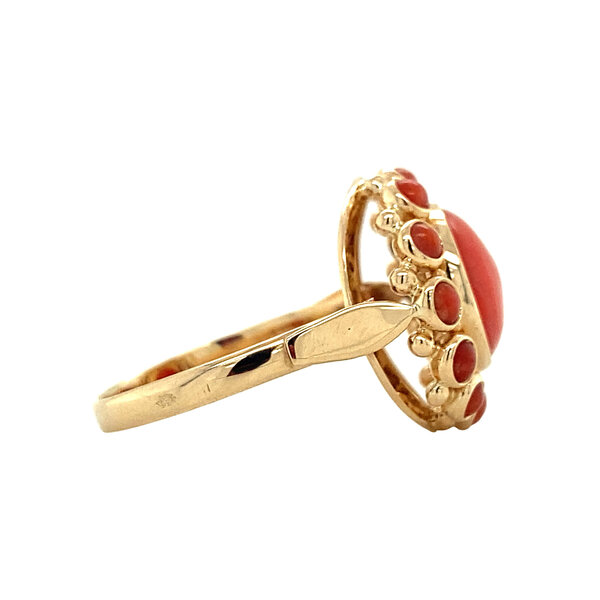 vintage Gouden entourage ring met bloedkoraal 14 krt