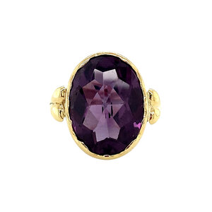 Gouden ring met paarse saffier 14 krt