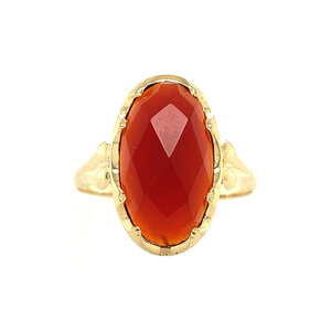 Gold ring with carnelian 14 krt