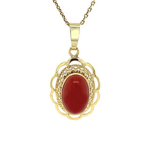 Gold pendant with blood coral 14 krt