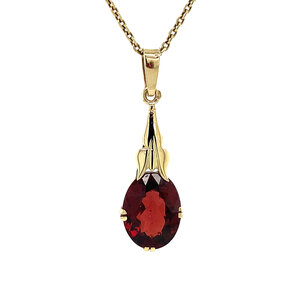 Gold pendant with garnet 14 krt