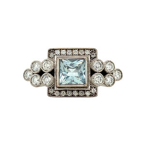 White gold ring with aquamarine and diamond 18 kt